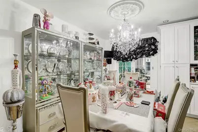 60-23 77th Place, Middle Village, NY 11379 - Photo 5