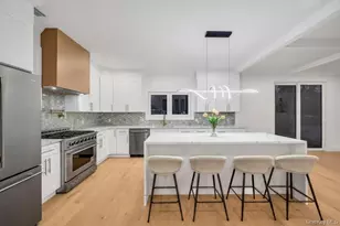 472 Farm Ranch Rd E, Bethpage, NY 11714 - Photo 5