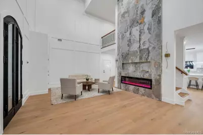 472 Farmranch Road E, Bethpage, NY 11714 - Photo 9