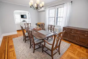 3 Olive Pl, Lynbrook, NY 11563 - Photo 5