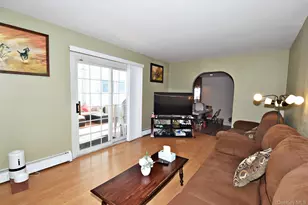 1055 Coates Ave, Holbrook, NY 11741 - Photo 13