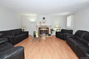 1055 Coates Ave, Holbrook, NY 11741 - Photo 7