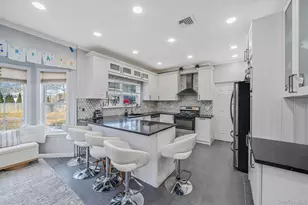 3 Liberty Pl, Coram, NY 11727 - Photo 5