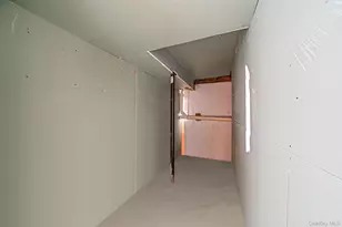 3 Liberty Pl, Coram, NY 11727 - Photo 35