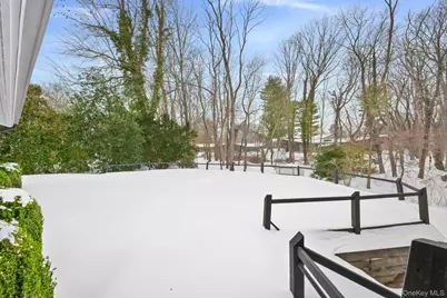 10 Lincoln Road, Scarsdale, NY 10583 - Photo 29