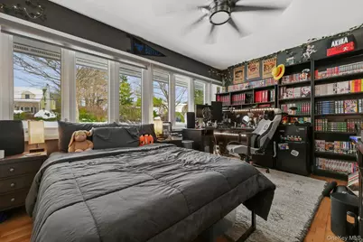 10 Lincoln Road, Scarsdale, NY 10583 - Photo 17