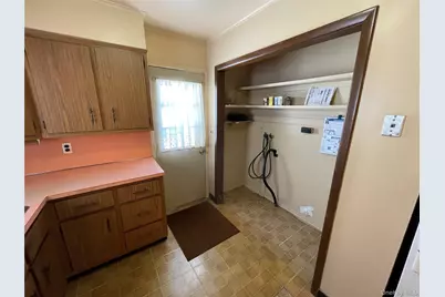 20 Wyona Avenue, Lindenhurst, NY 11757 - Photo 9