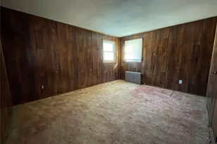 20 Wyona Ave, Lindenhurst, NY 11757 - Photo 17