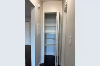 99-105 W Hoffman Avenue #Apt A, Lindenhurst, NY 11757 - Photo 9