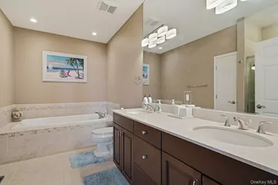 146 Augusta Drive, Medford, NY 11763 - Photo 23