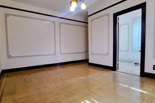 88-39 82nd Ave, Glendale, NY 11385 - Photo 3