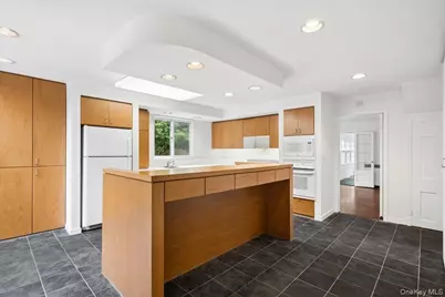 91 Larchmont Avenue, Larchmont, NY 10538 - Photo 13