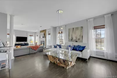 4 Camelback Road, Chester, NY 10918 - Photo 9