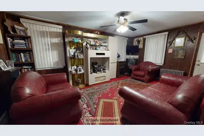 242 Vanderbilt Avenue, New York, NY 10304 - Photo 3