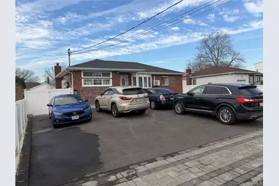 458 Carlls Path, Deer Park, NY 11729 - Photo 3