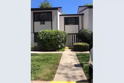 91 Richmond Boulevard #1B, Ronkonkoma, NY 11779 - Photo 1