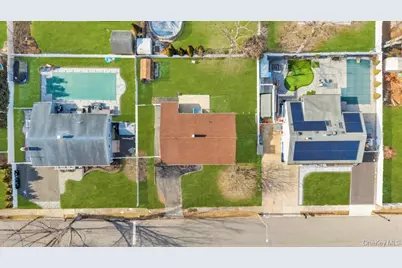 90 Selden Boulevard, Centereach, NY 11720 - Photo 31