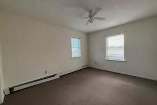 22 King Ave, Yonkers, NY 10704 - Photo 3