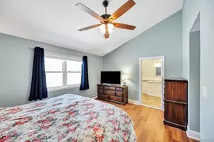 220 Washington Ave, Patchogue, NY 11772 - Photo 11