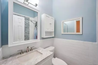 220 Washington Avenue, Patchogue, NY 11772 - Photo 17