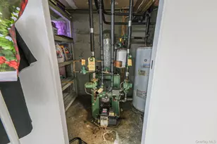 61 Arpage Dr E, Shirley, NY 11967 - Photo 37