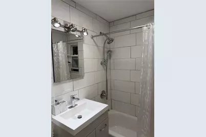 4727 Matilda Avenue, Bronx, NY 10470 - Photo 5