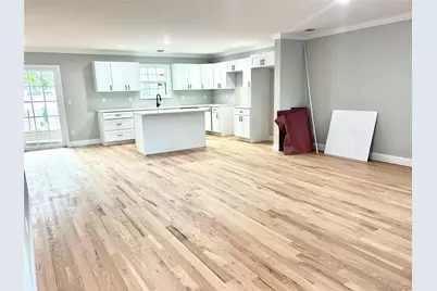 20 10th Street, Ronkonkoma, NY 11779 - Photo 13