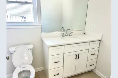 20 10th Street, Ronkonkoma, NY 11779 - Photo 5