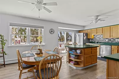 93 Saint Marys Drive, Jamesport, NY 11947 - Photo 7