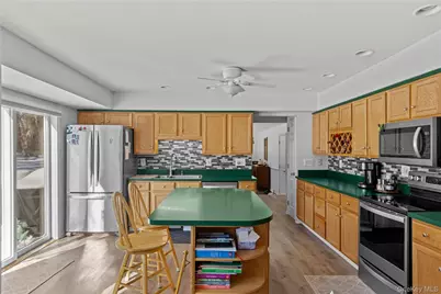 93 Saint Marys Drive, Jamesport, NY 11947 - Photo 7