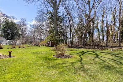 93 Saint Marys Drive, Jamesport, NY 11947 - Photo 27