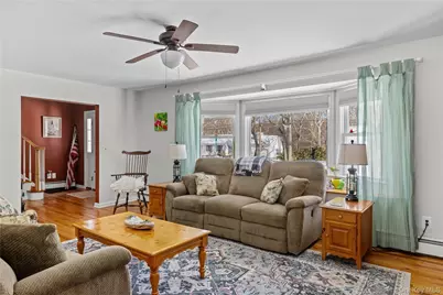 93 Saint Marys Drive, Jamesport, NY 11947 - Photo 5