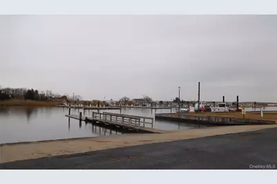 93 Saint Marys Drive, Jamesport, NY 11947 - Photo 27
