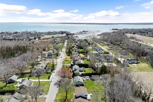 93 St Marys Dr, Jamesport, NY 11947 - Photo 3