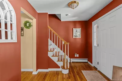 93 Saint Marys Drive, Jamesport, NY 11947 - Photo 5