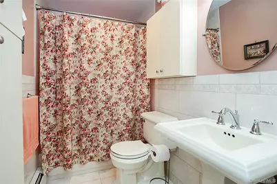 70 Corncrib Lane, Levittown, NY 11756 - Photo 9