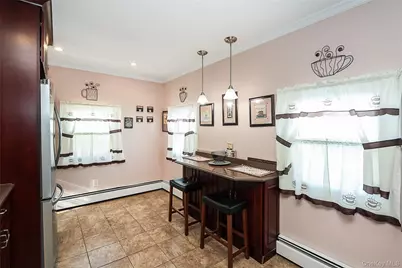 70 Corncrib Lane, Levittown, NY 11756 - Photo 11