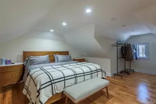 20 N Ravine Rd, Great Neck, NY 11023 - Photo 17