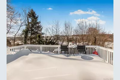 8 Montrose Road, Yonkers, NY 10710 - Photo 21