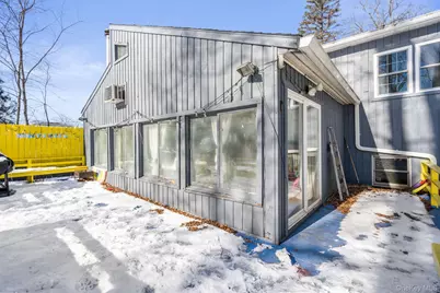 42 Beechwood Park, Poughkeepsie, NY 12601 - Photo 35