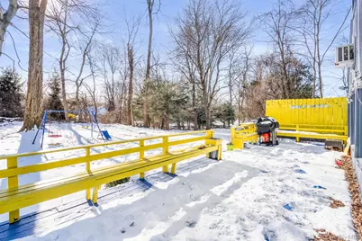 42 Beechwood Park, Poughkeepsie, NY 12601 - Photo 39