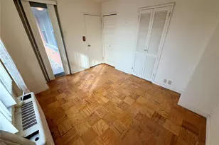 70-25 Yellowstone Blvd, Forest Hills, NY 11375 - Photo 25