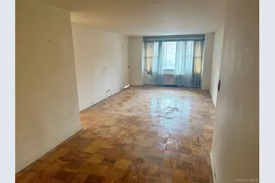 70-25 Yellowstone Boulevard #3H, Forest Hills, NY 11375 - Photo 15