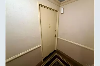 70-25 Yellowstone Boulevard #3H, Forest Hills, NY 11375 - Photo 39