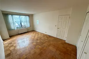 70-25 Yellowstone Blvd, Forest Hills, NY 11375 - Photo 37