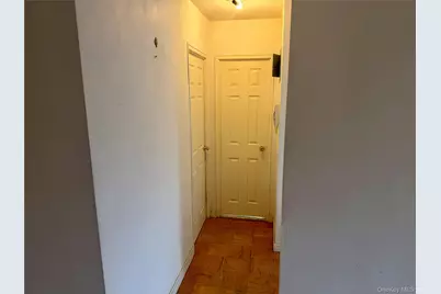 70-25 Yellowstone Boulevard #3H, Forest Hills, NY 11375 - Photo 9