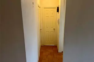 70-25 Yellowstone Blvd, Forest Hills, NY 11375 - Photo 11