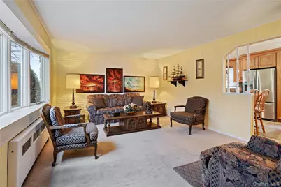 128 Rule Street, Franklin Square, NY 11010 - Photo 9