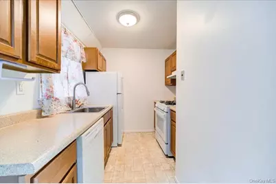 37 Alpine Drive #C, Wappingers Falls, NY 12590 - Photo 3