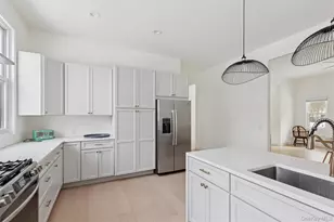 34 Starboard Rd, Hampton Bays, NY 11946 - Photo 7
